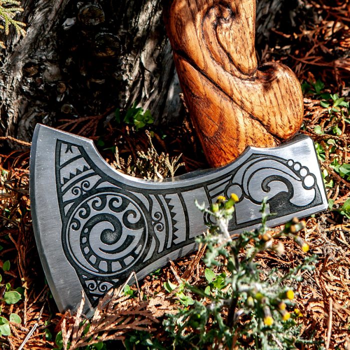 maori axe